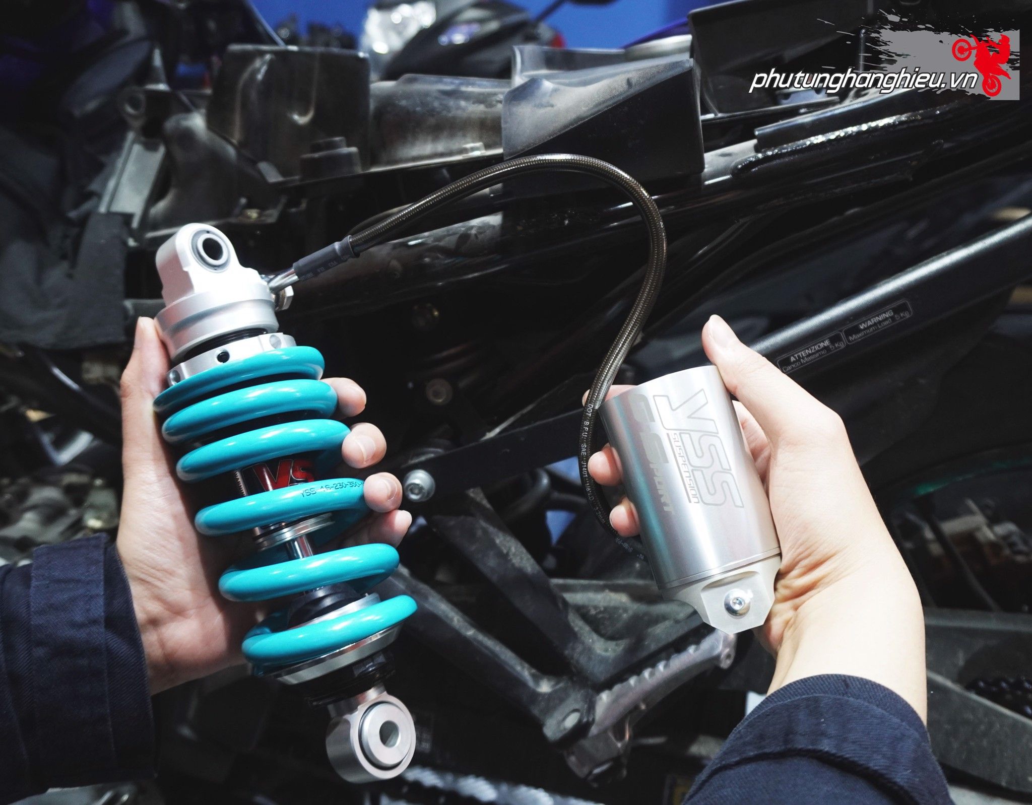 Phuộc YSS G-Sport có bình dầu Nitron dành cho Exciter 150