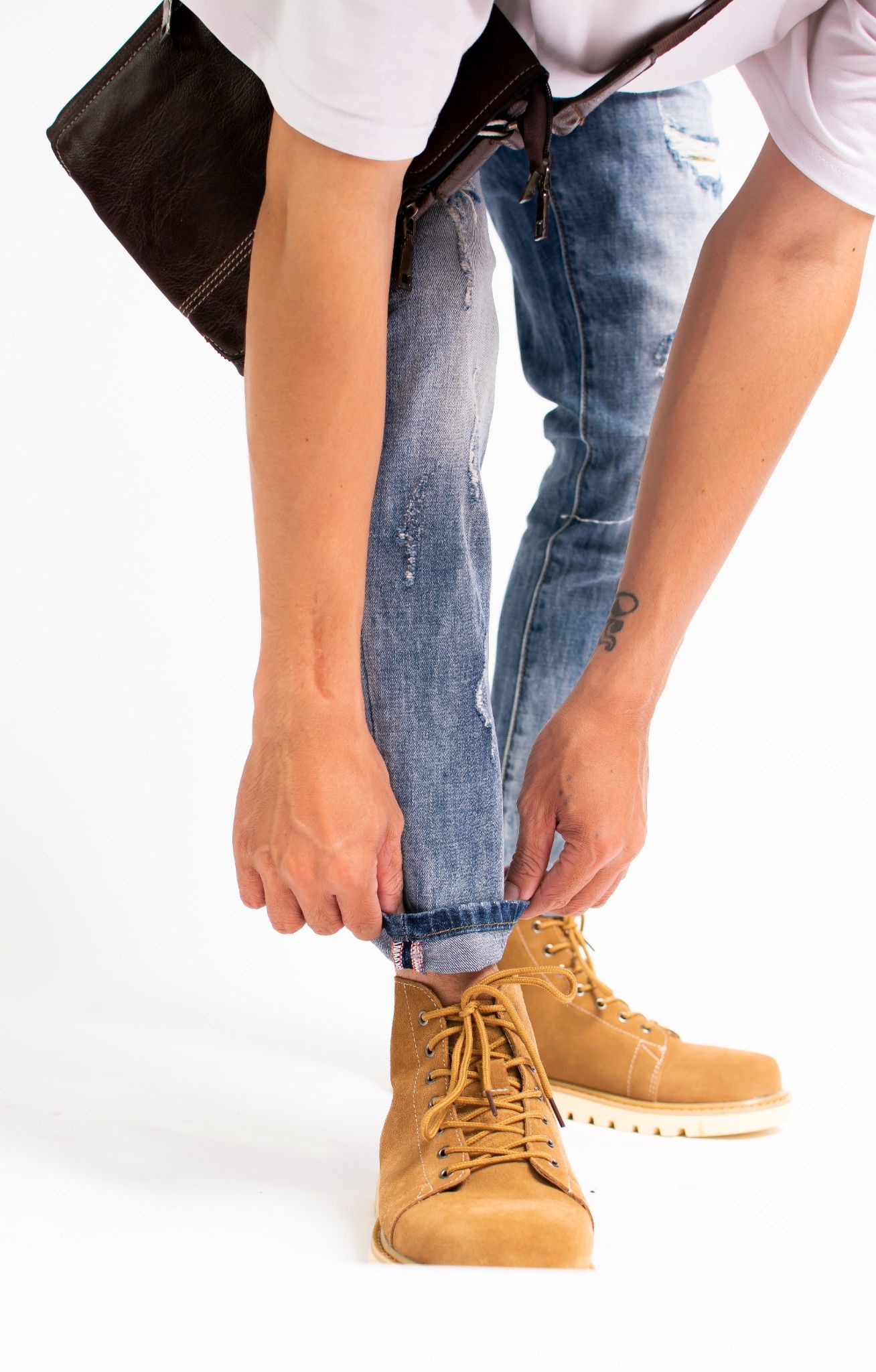Quần Jeans Nam Dài Xanh Rách - QJ010