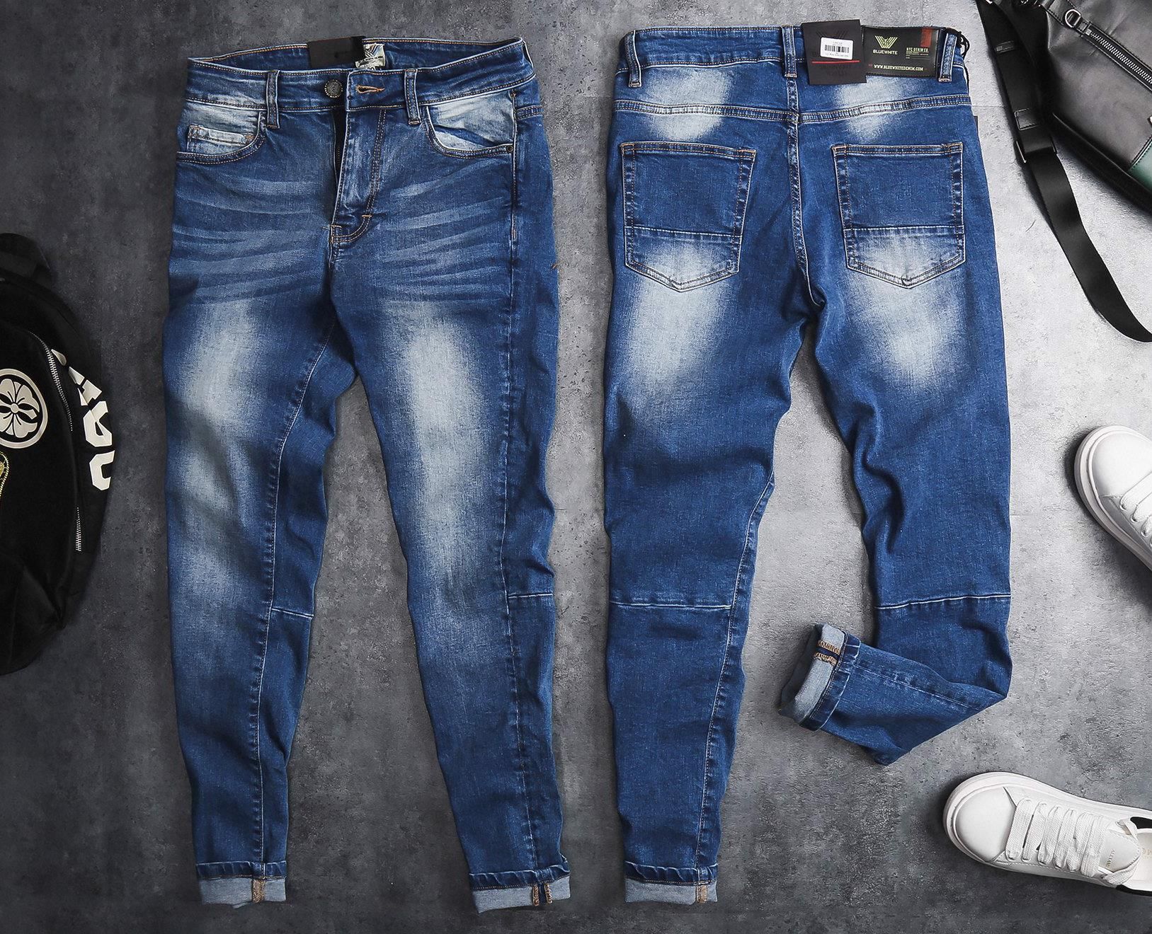JEAN BW