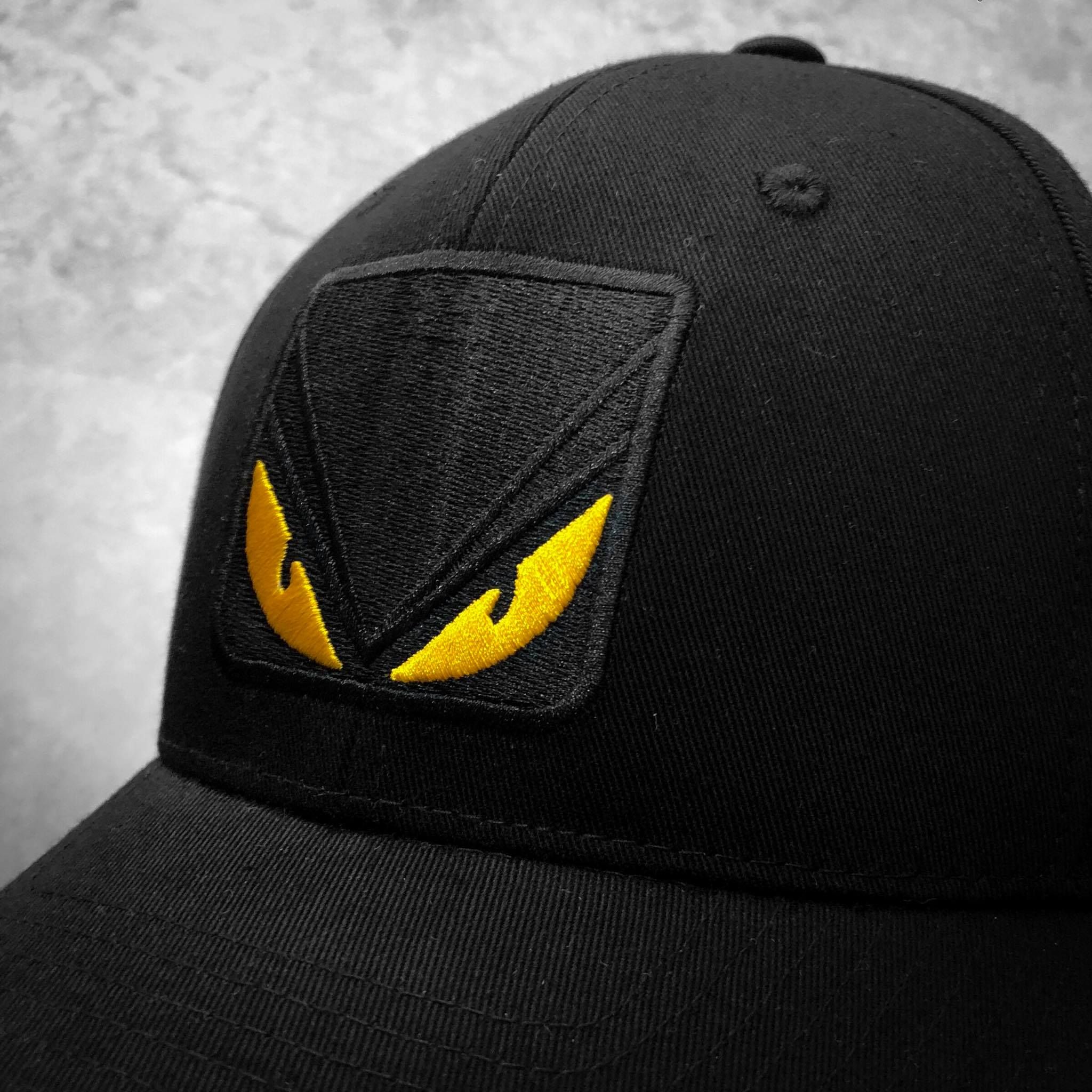 NÓN FENDI