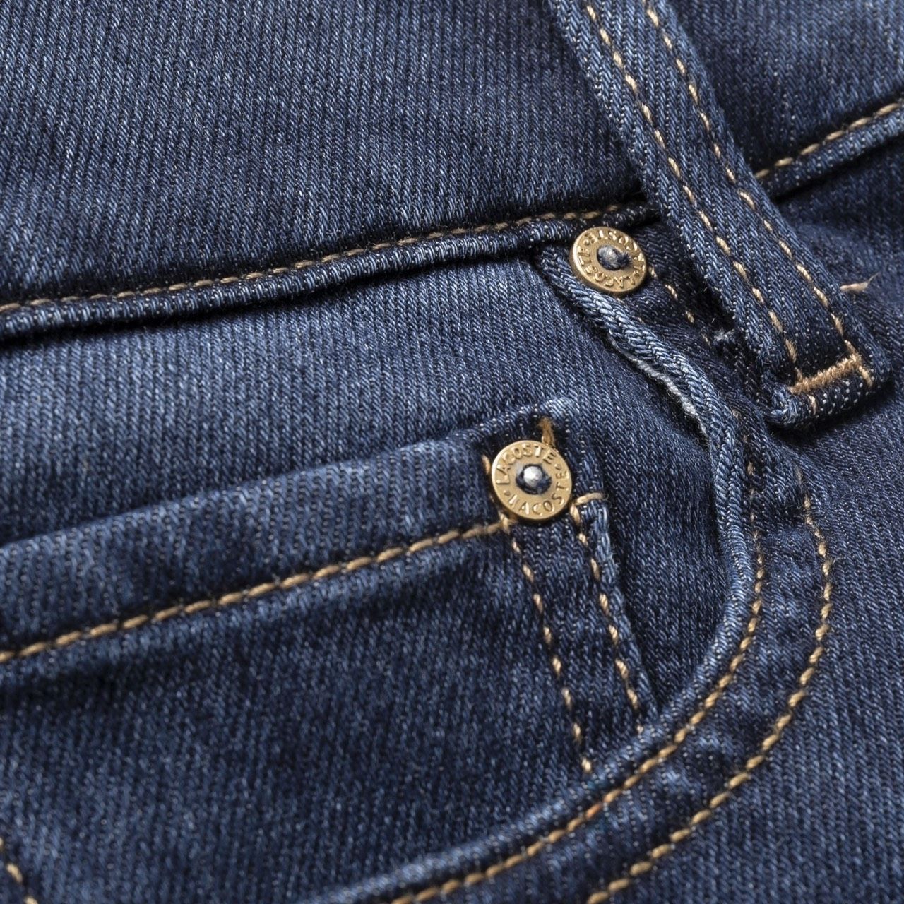 JEAN L.COS 001