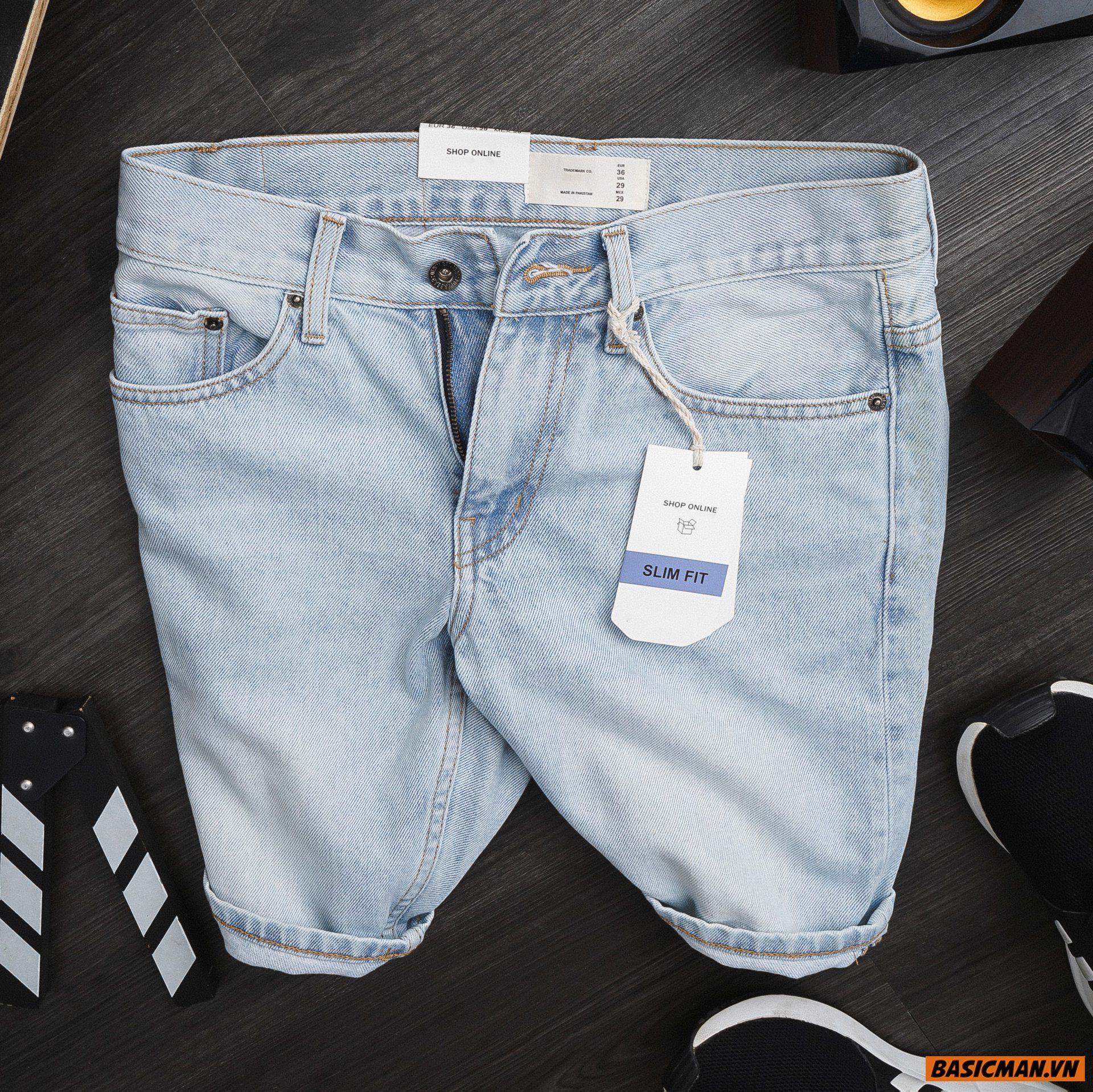 SHORT JEAN P.BEAR 111-114