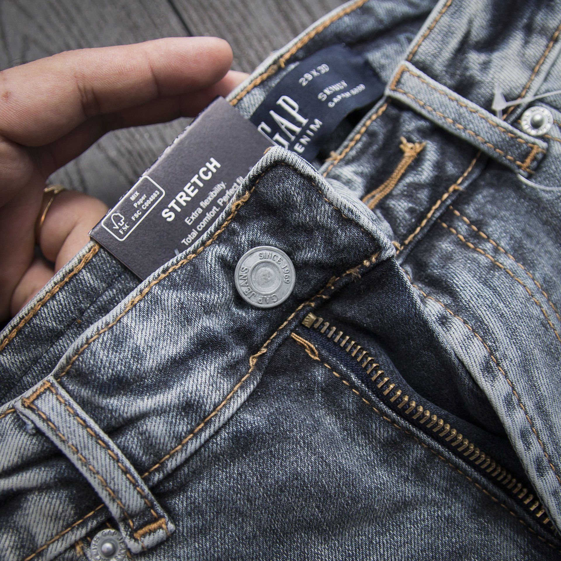 SHORT JEAN G.A.P WASH BỤI