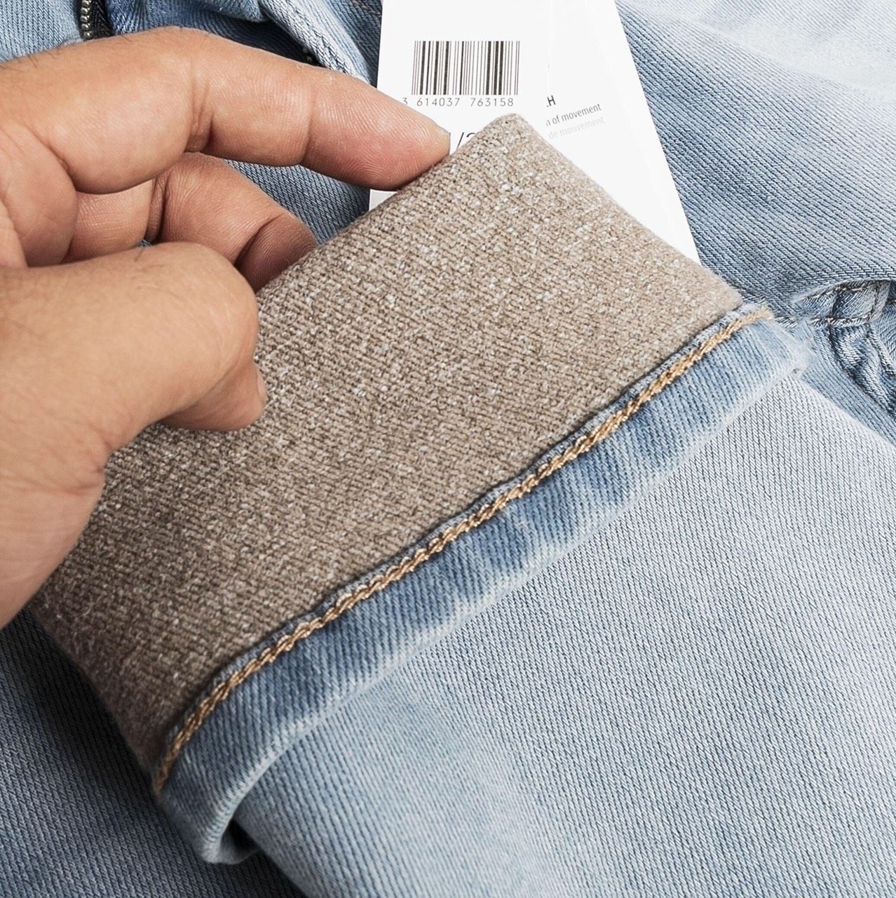 JEAN L.COS 001