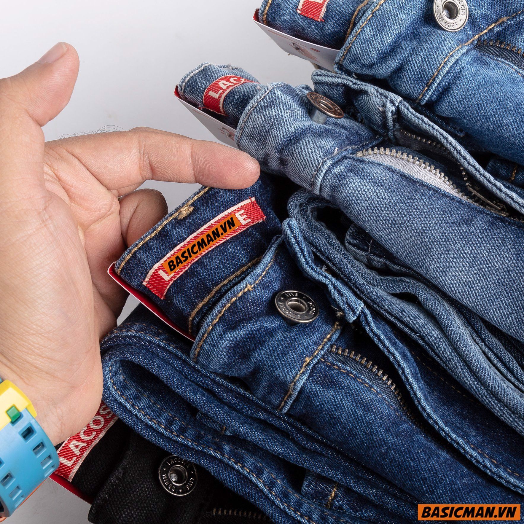 JEAN L.COS 117