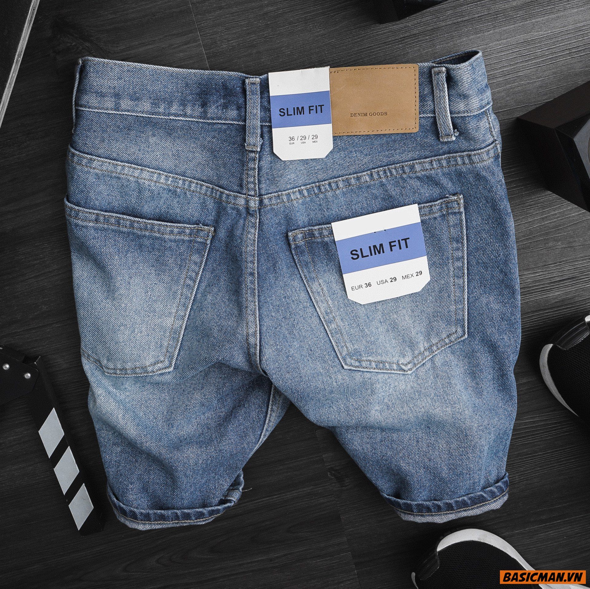 SHORT JEAN P.BEAR 111-114
