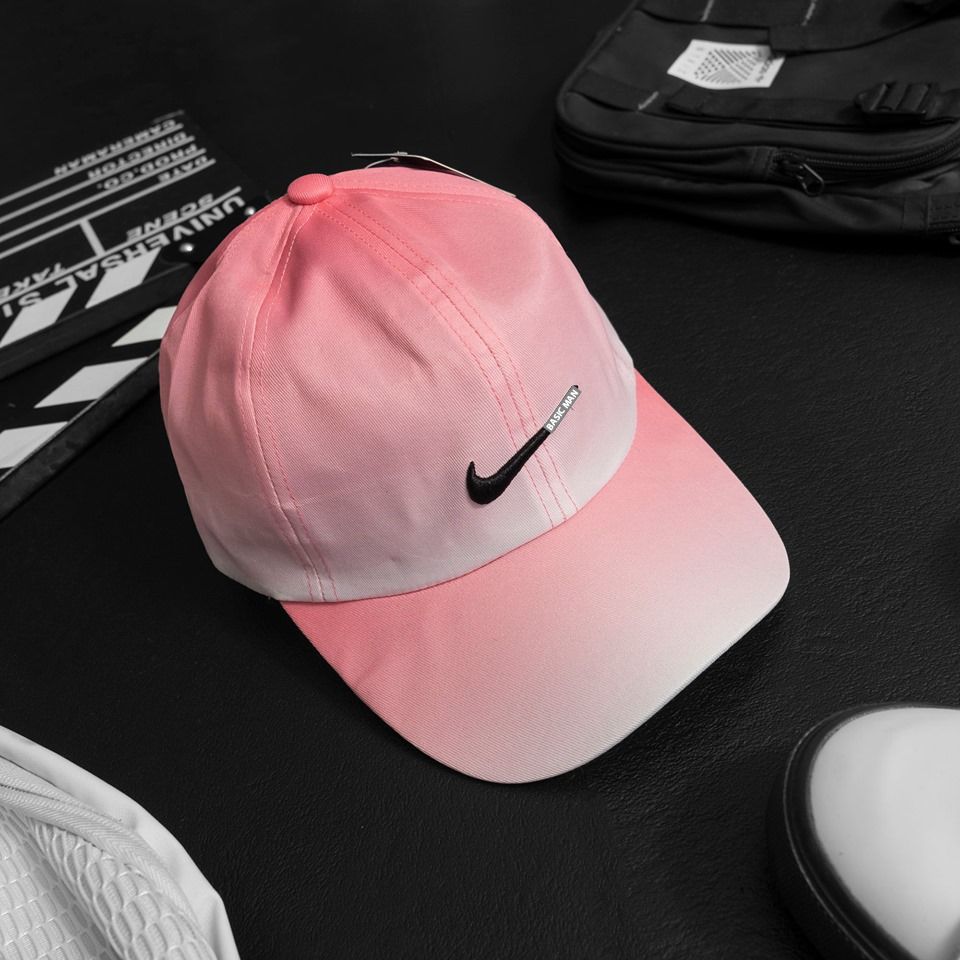 NÓN NIKE