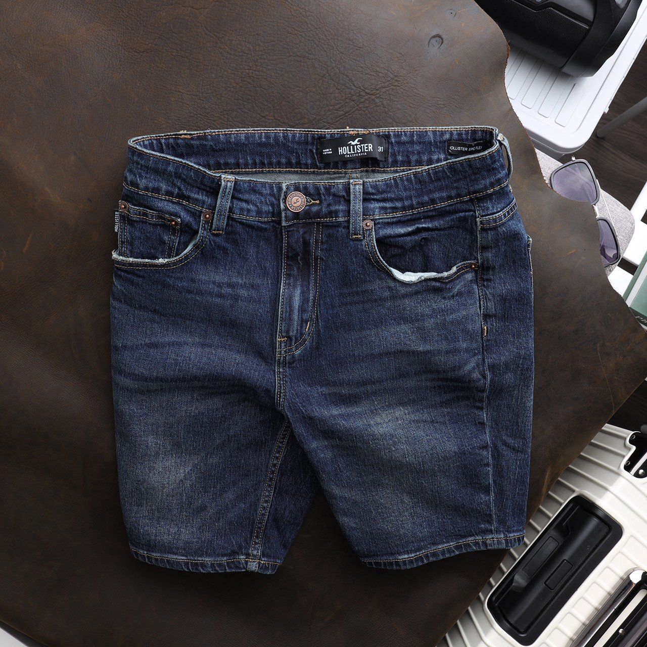  SHORT JEAN WASH HOLLISTER 4M 