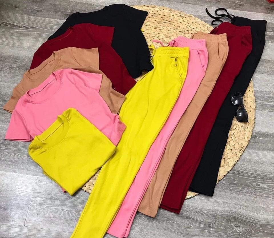 SET CROPTOP TRƠN 44-58kg - DG05001