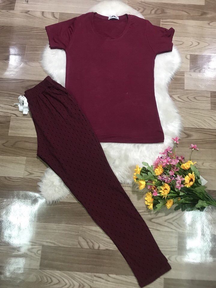 Set áo thun quần họa tiết