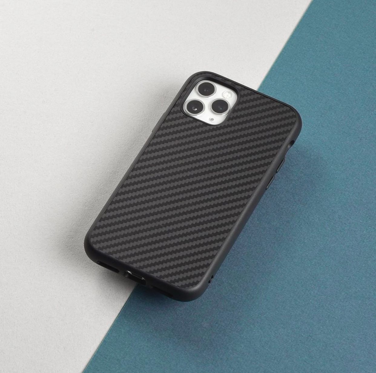 Ốp Lưng Rhinoshield Carbon Fiber Chống Sốc iPhone 11 Pro Max