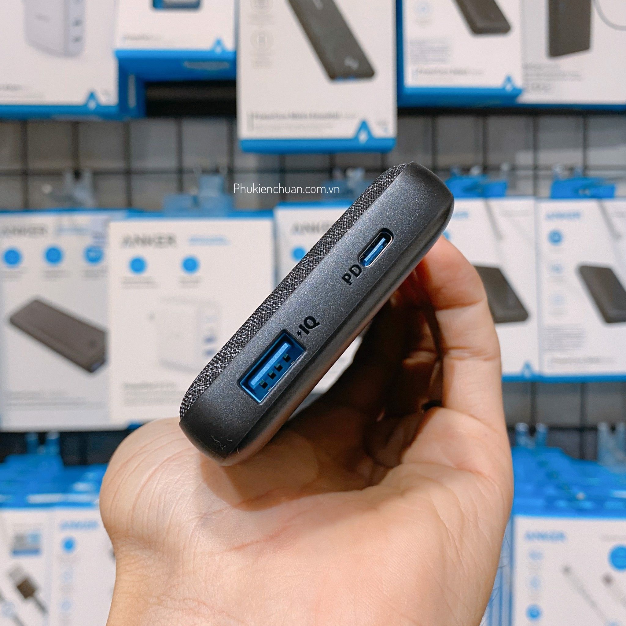 Pin Dự Phòng Anker PowerCore Essential 20000mAh PD