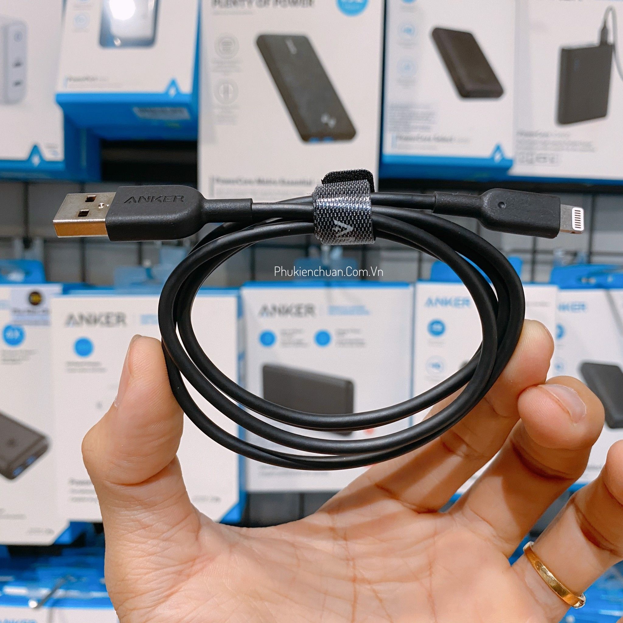 Cáp Lightning Anker Powerline II - Dài 0.9m - Đen