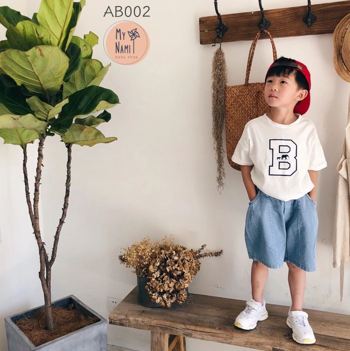AB002