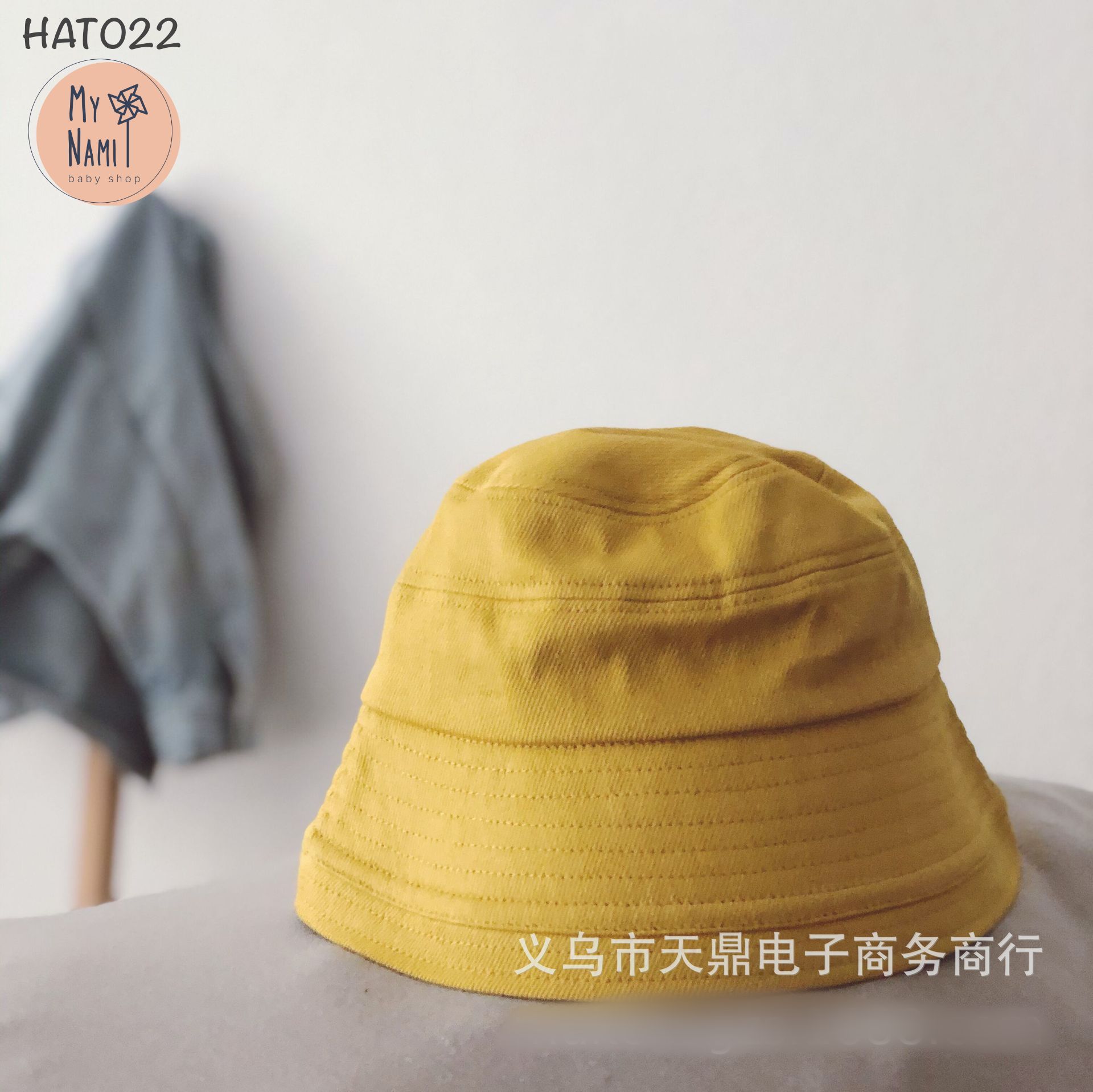 HAT022