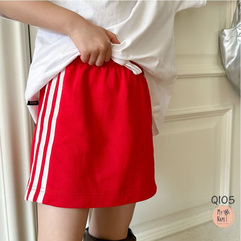 Q105 - Váy thể thao sọc trắng