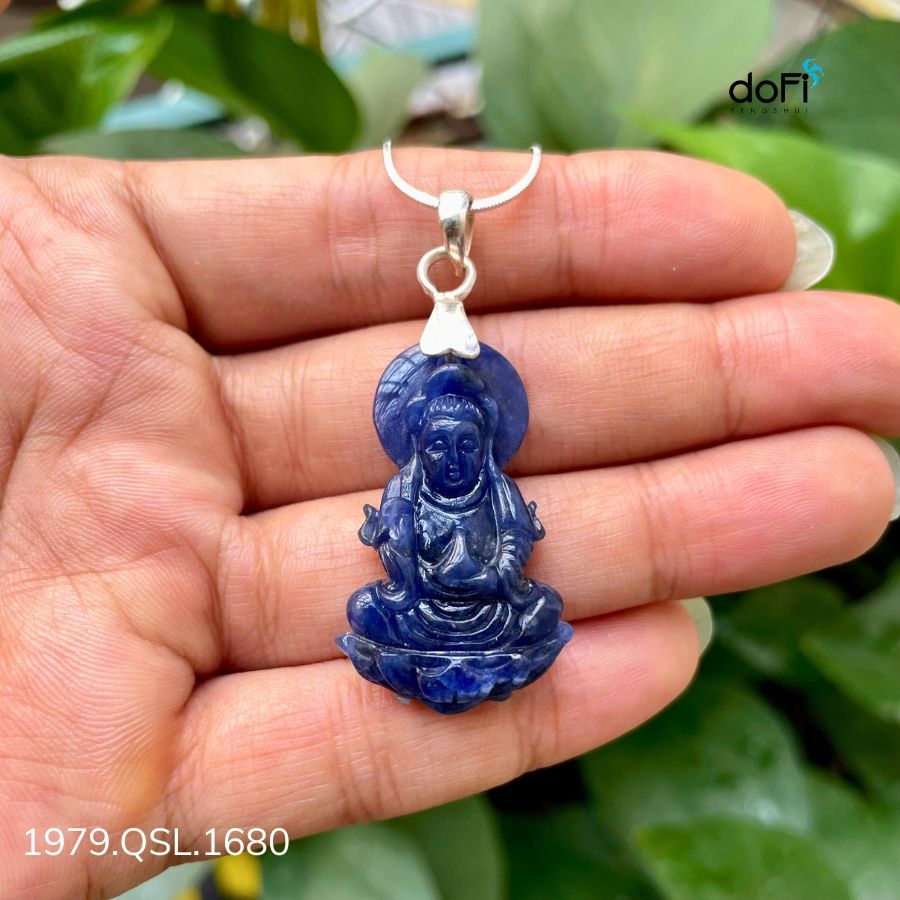  Mặt Quan Thế Âm Đá Sodalite (Hiếm) 