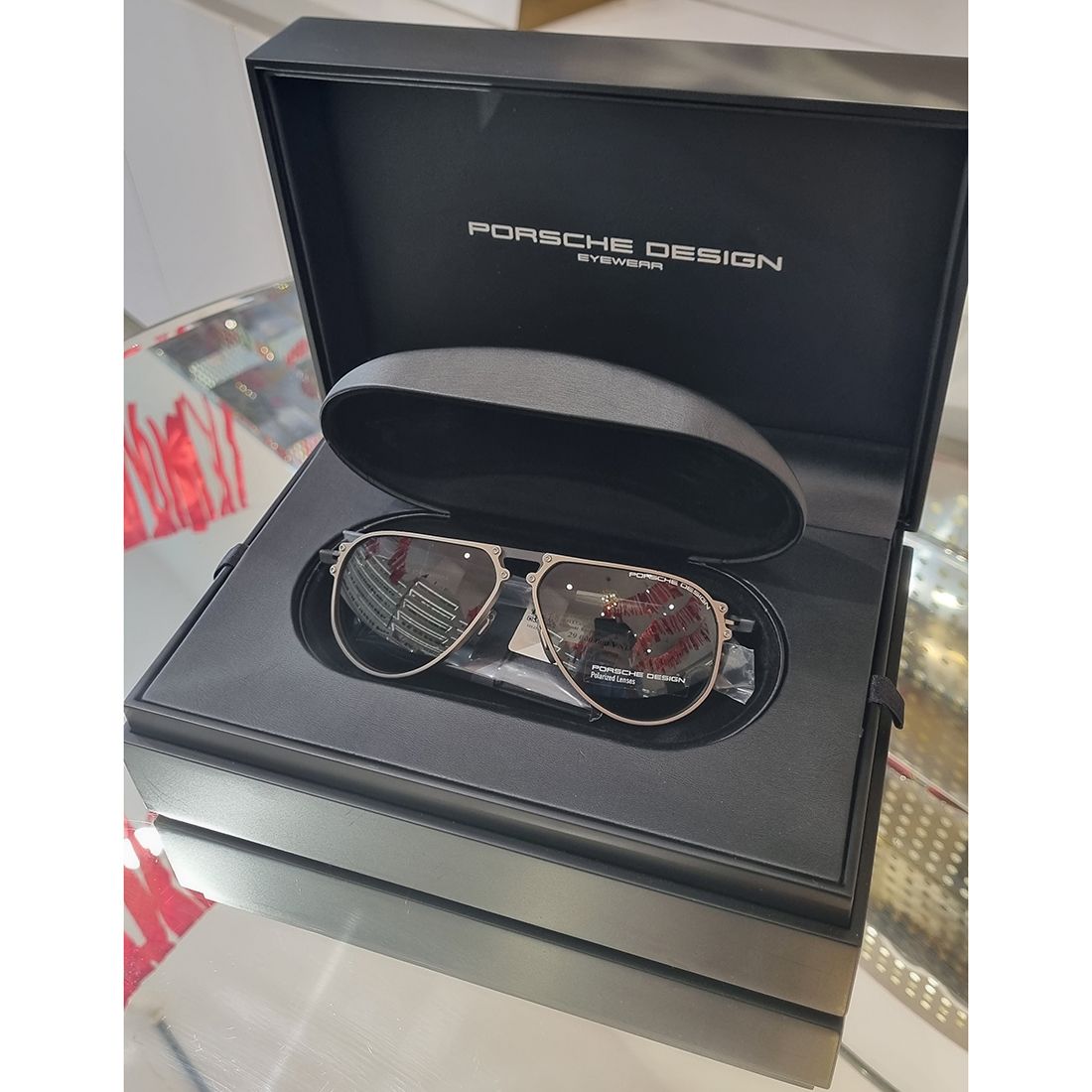 Kính mát Porsche Design P8685 A Hexagon Limited Edition