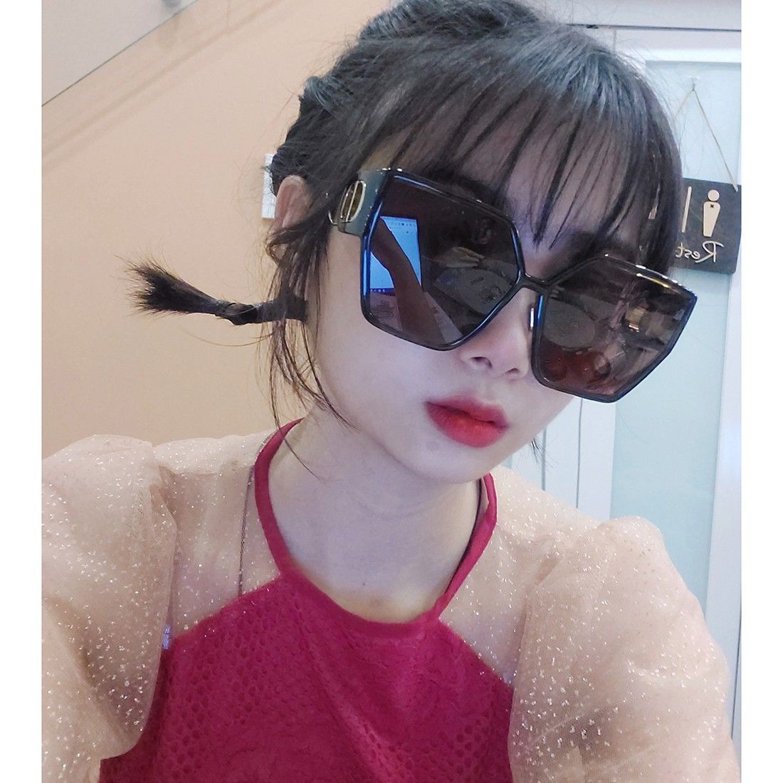 Kính mát DIOR 30MONTAIGNEBU 22D0