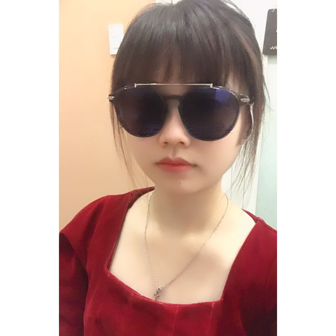 Kính mát DIOR DIORBLACKSUITRI 45G7