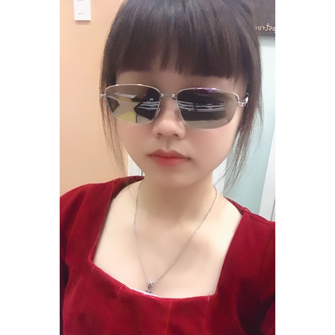 Kính mát DIOR DIOR90S1U F0A4