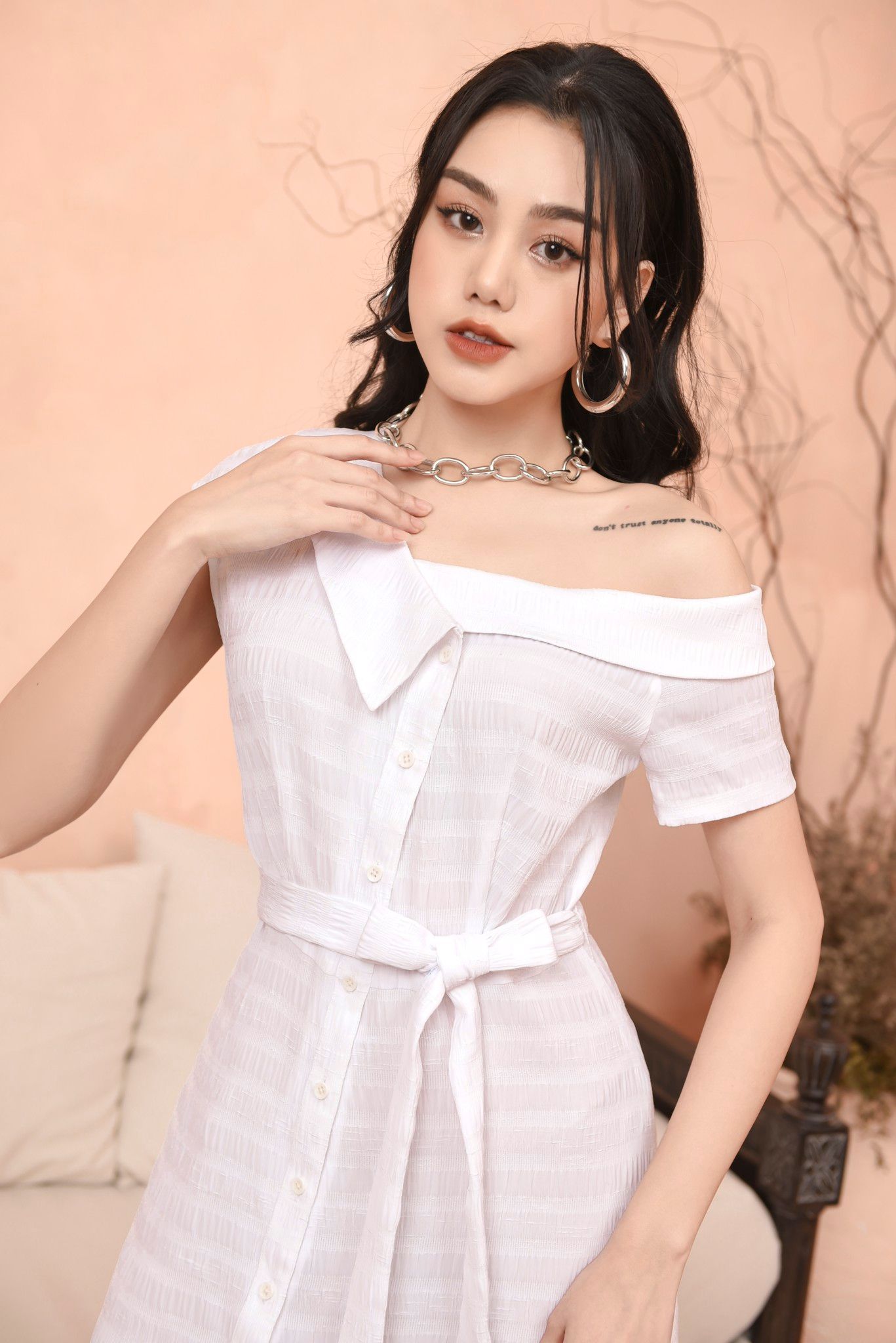 Đầm sơ mi vạt lệch nơ eo 21056102