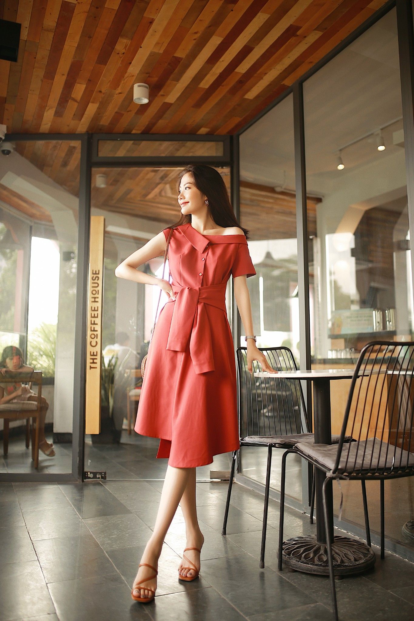 Đầm đỏ trễ vai 30610