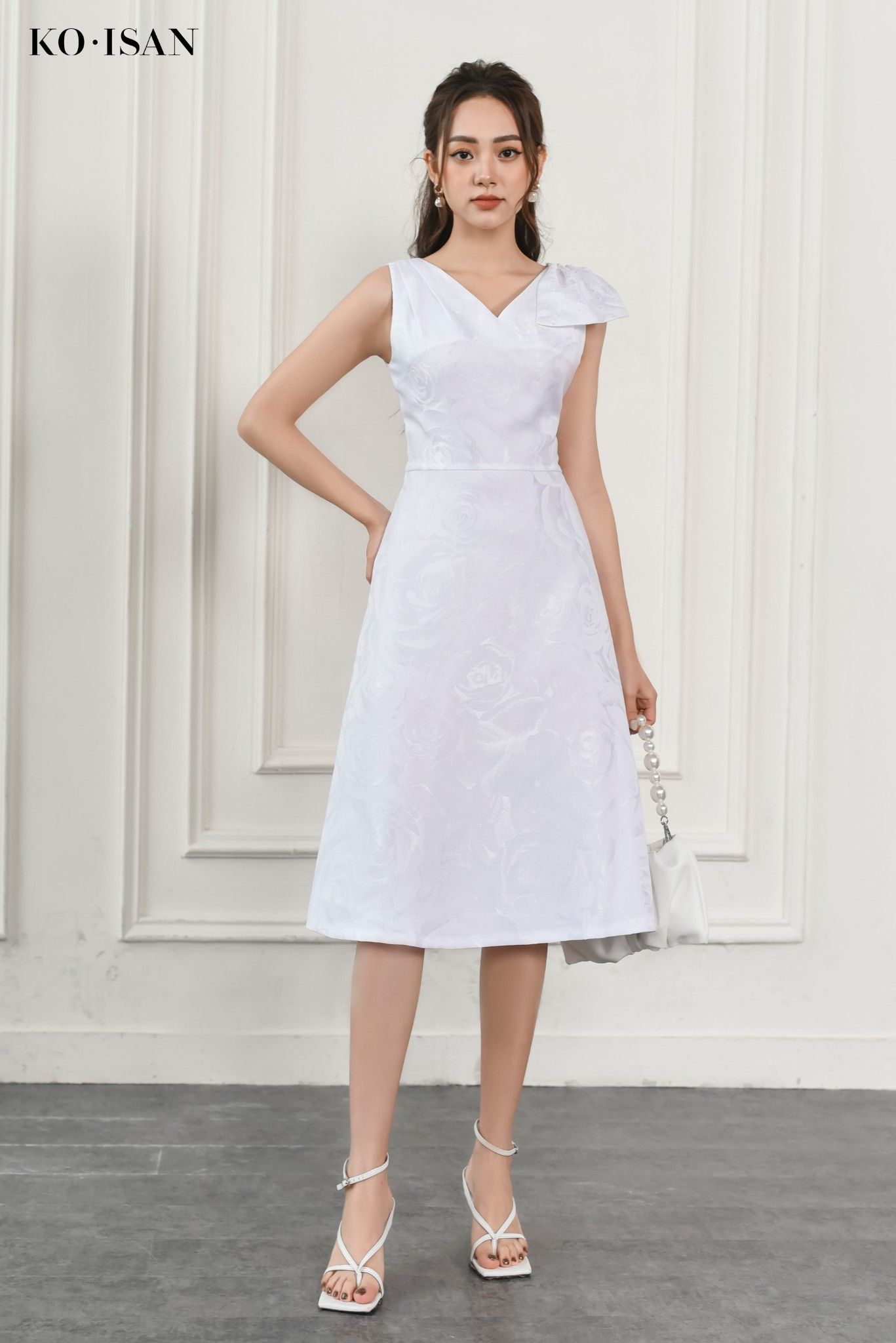 Đầm xòe nơ vai đính hạt 660384-8