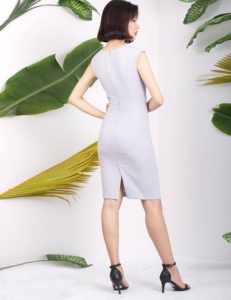 ĐẦM BODY CỔ VUÔNG