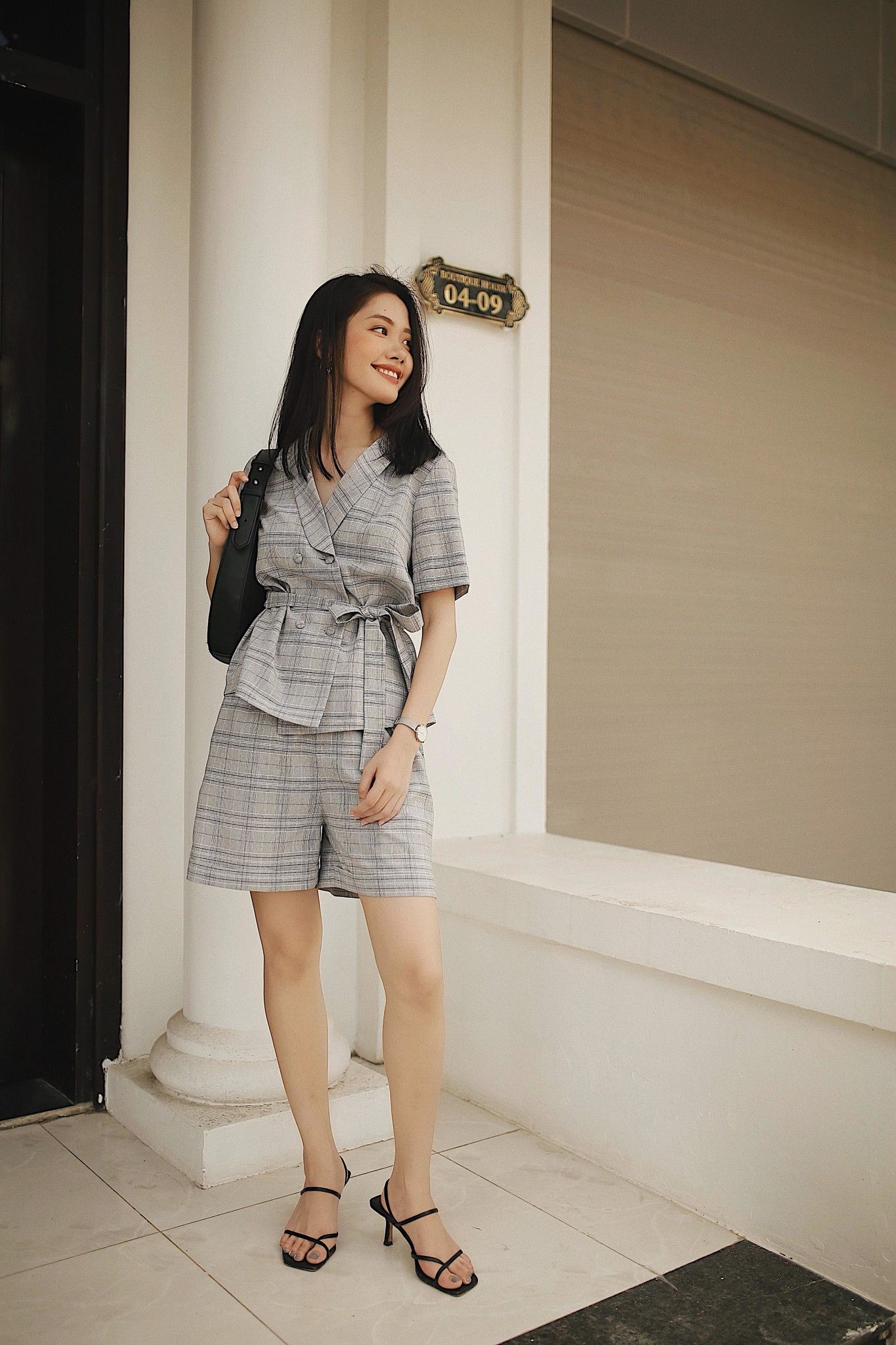 Set vest kẻ