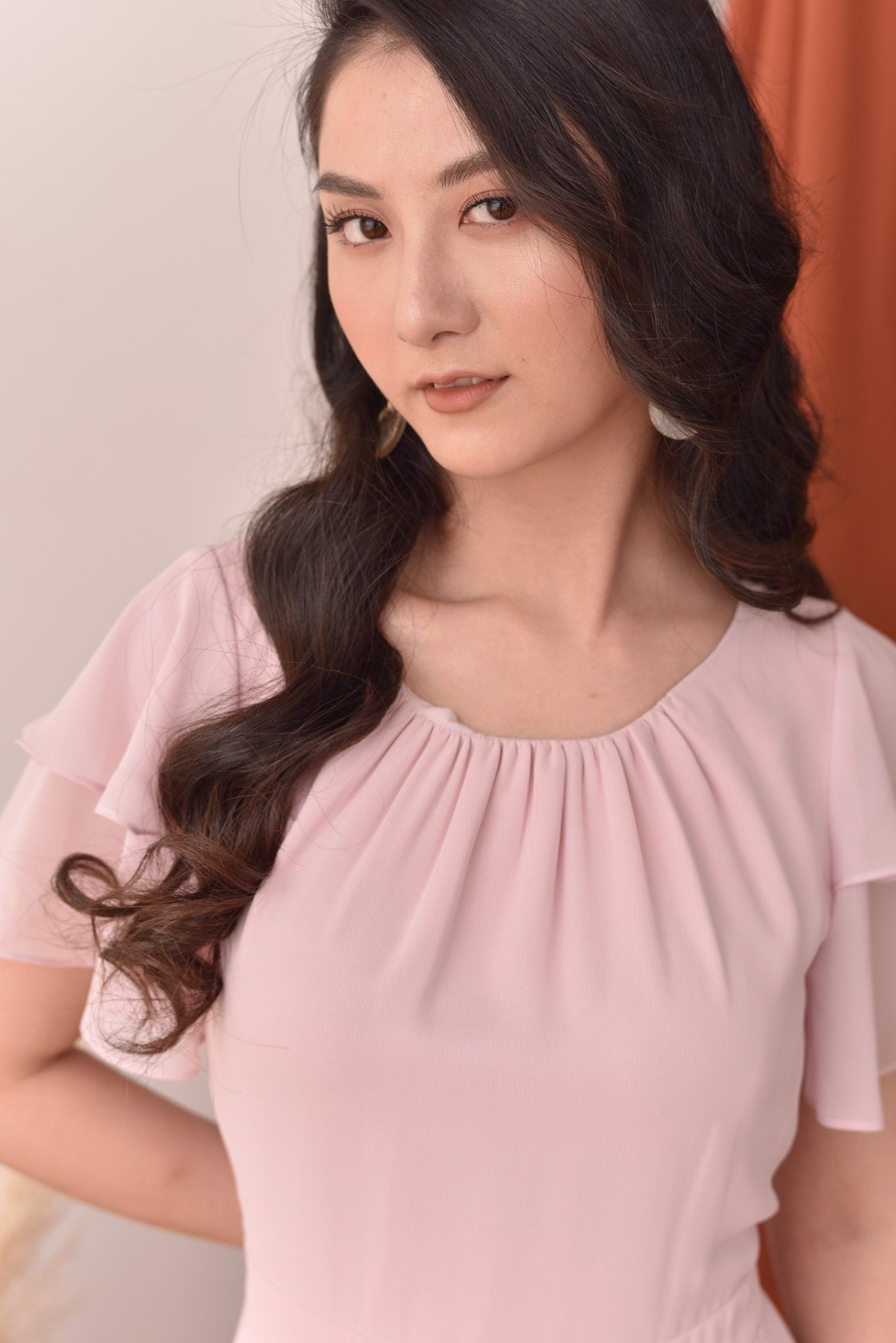Đầm chiffon vạt chéo tay bồng 6730581-1