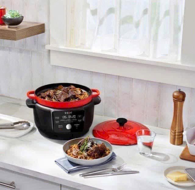 noi nau cham instant pot dutch oven 5 7l