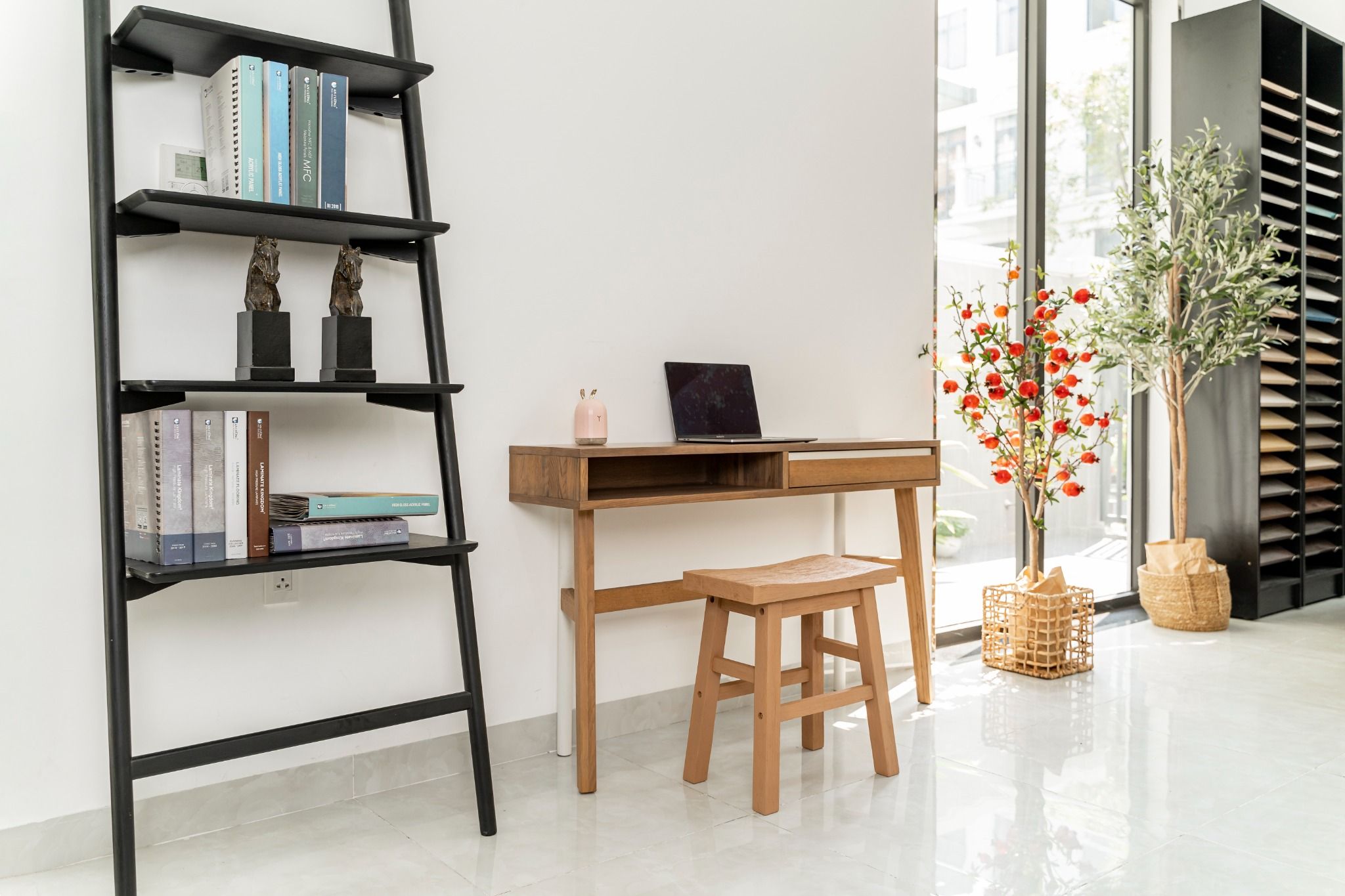  Bàn Làm Việc Danyel Console 