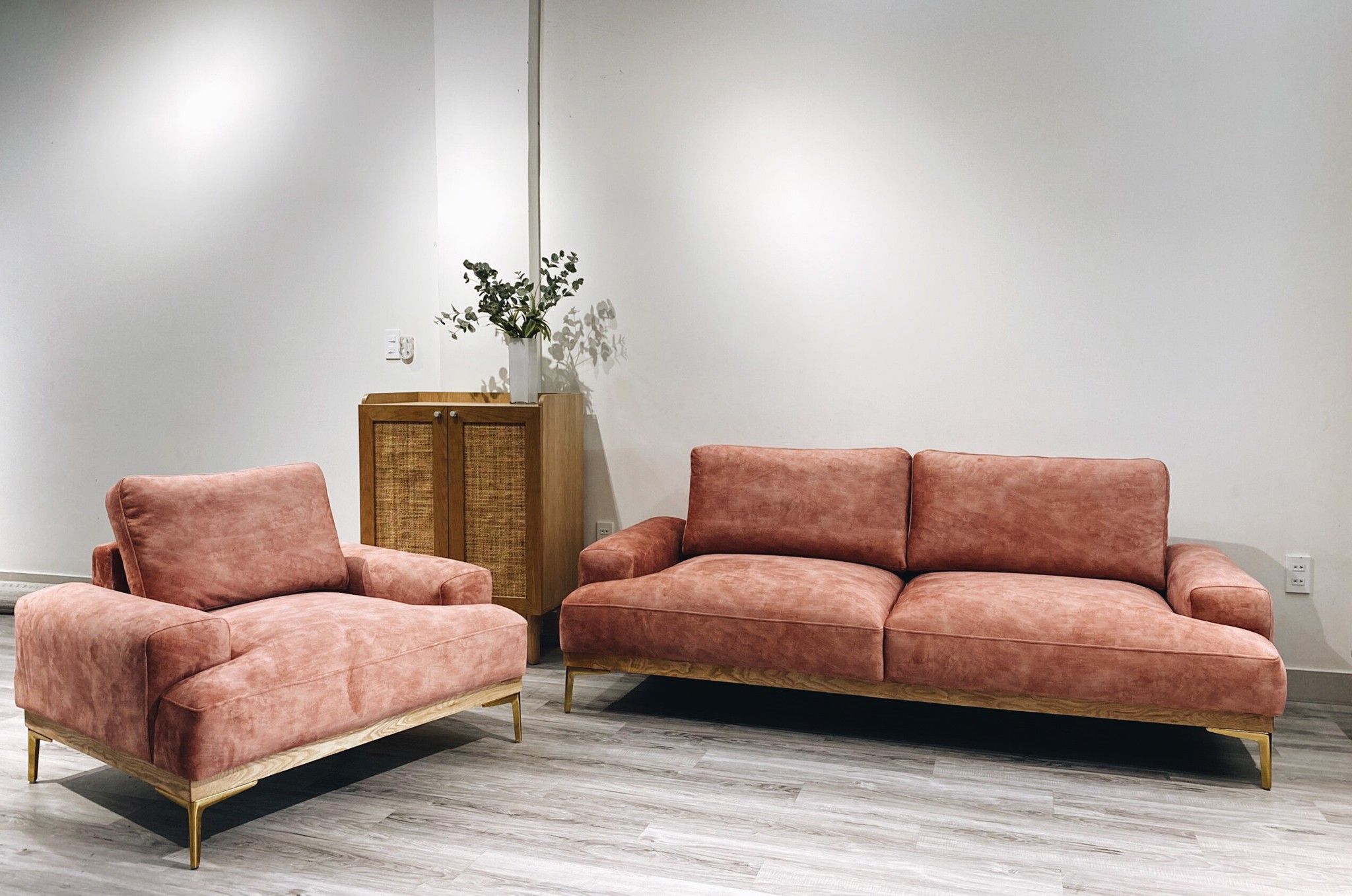 Sofa Flying Carpet, 3 Chỗ Ngồi, Màu Hồng Cam
