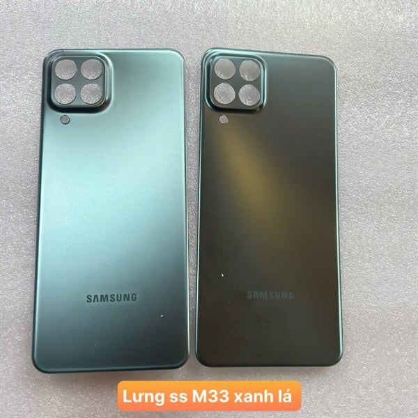 Lưng Samsung M33 Xanh Rêu