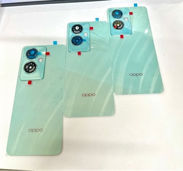 Lưng Oppo A79 5G Xanh + ụ cam (ko tròng kính)