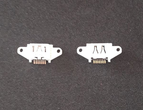 Chân Sạc Oppo A71/ A83/ A3S 32G / A7 / F3/ F5/ F7/ F9 / F11 / F11 Pro/ R7 / R7S / R7 Plus (sl20-1/50-2)