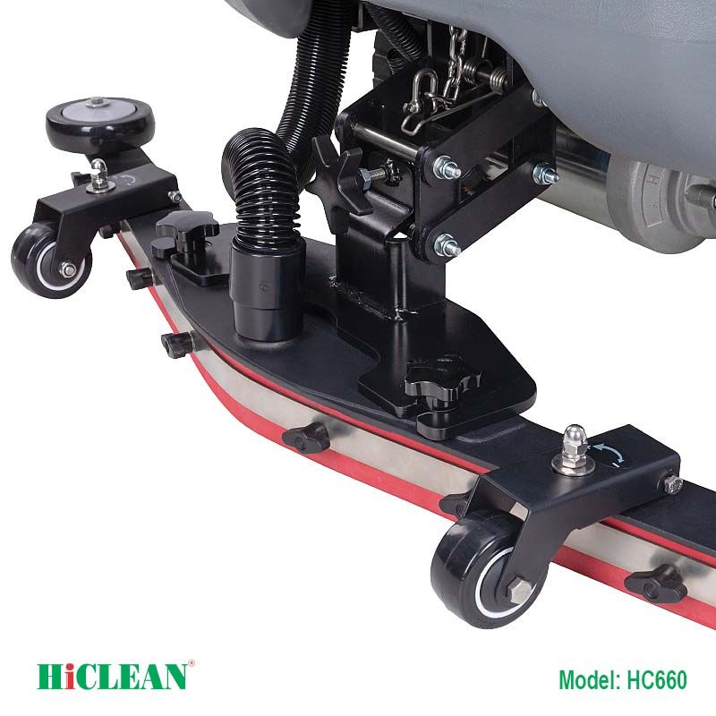 Máy chà sàn ngồi lái HiClean HC660