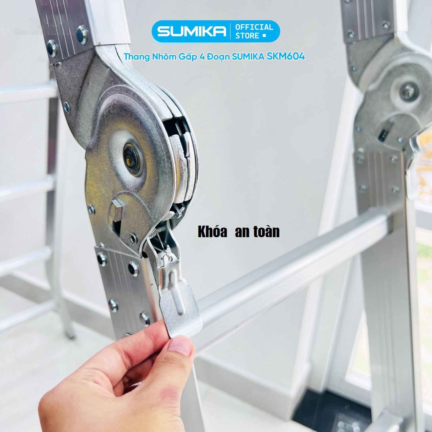 Thang nhôm gấp 4 đoạn SUMIKA SKM604, chữ A cao 2.35m