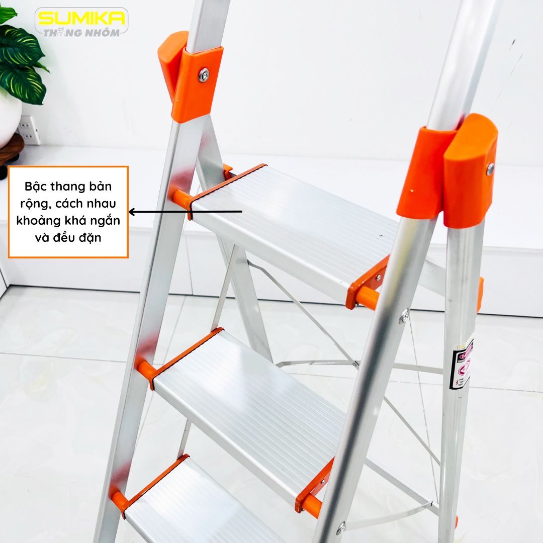 Thang nhôm ghế 5 bậc SUMIKA SK305, chiều cao 1.2m, tải trọng 150kg