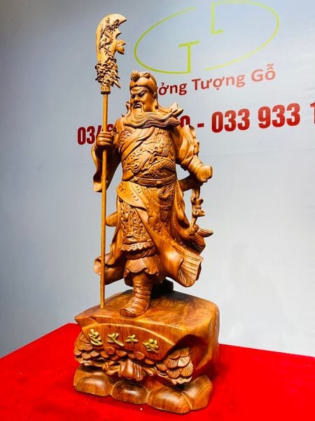 Quan Công Chống Đao Gỗ Hương