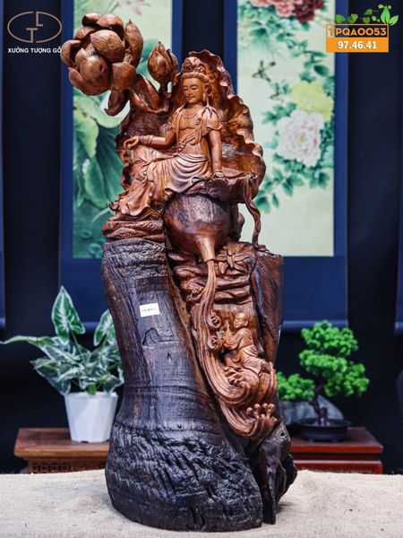 Phật bà gỗ hương