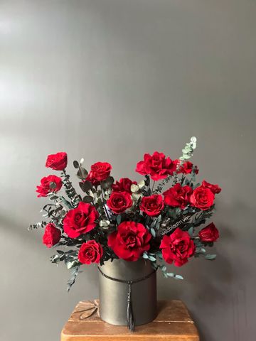 Hộp hoa hồng đỏ vĩnh cửu M120202F