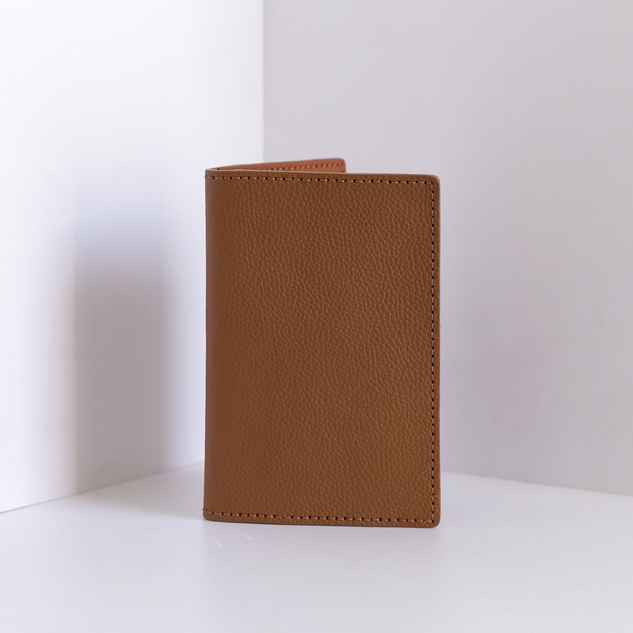 Passport P06 N66-B143