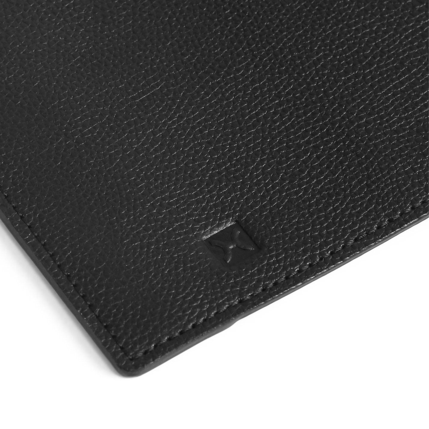 Passport P05 De33