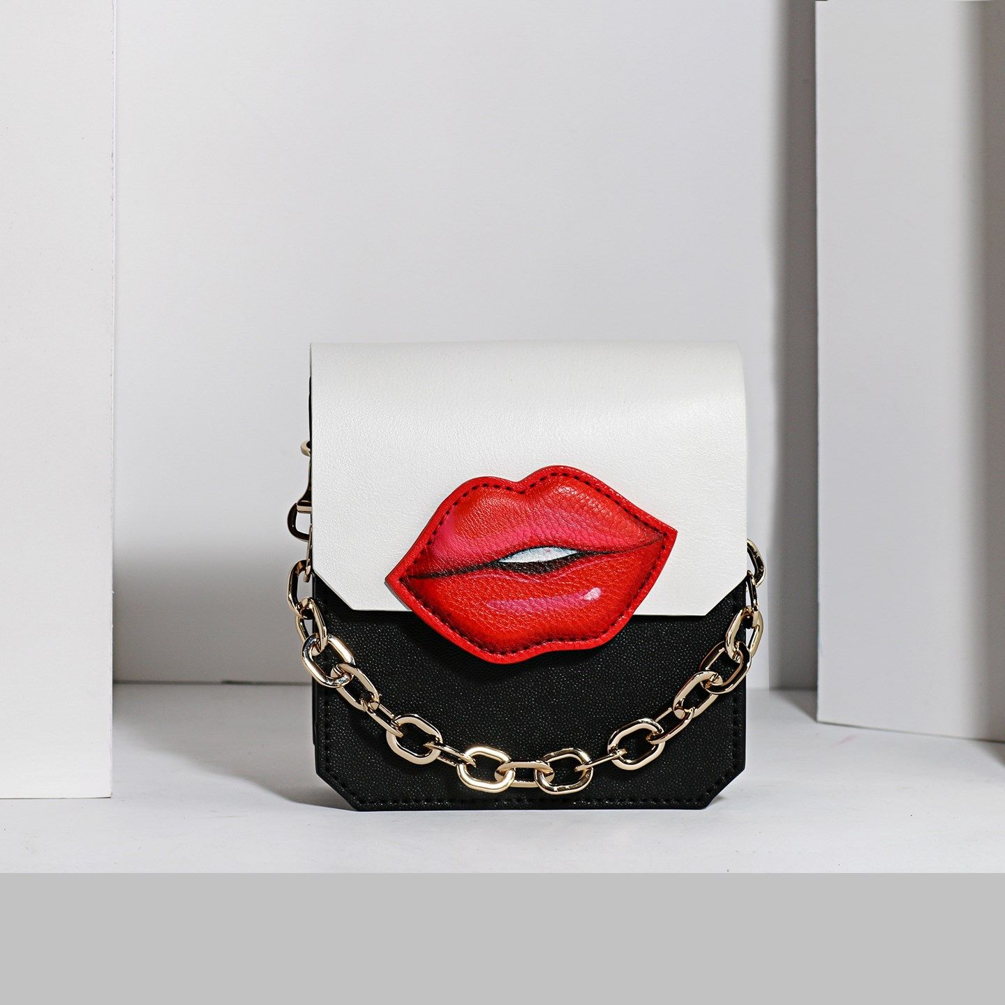 Set Túi Art De33-Trắng-PK Lips Do104