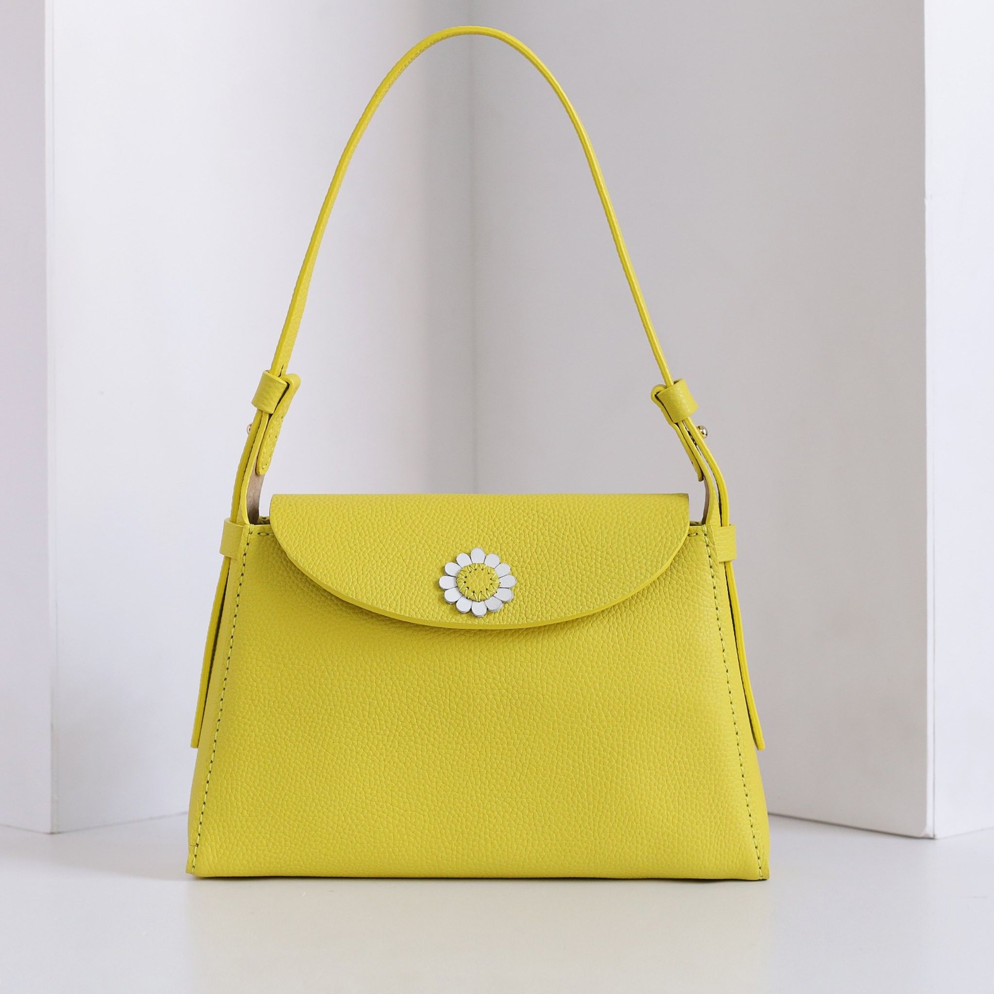 Túi Dozza V125-PK Daisy