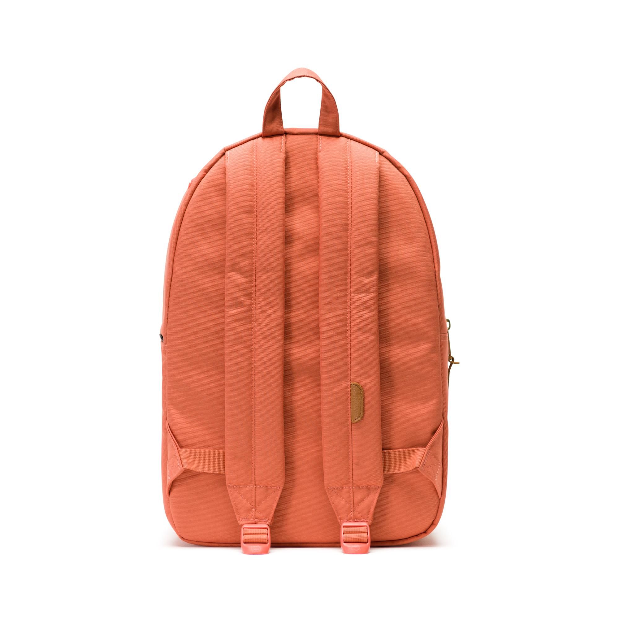 Herschel Settlement | Large-Volume - Apricot Brandy