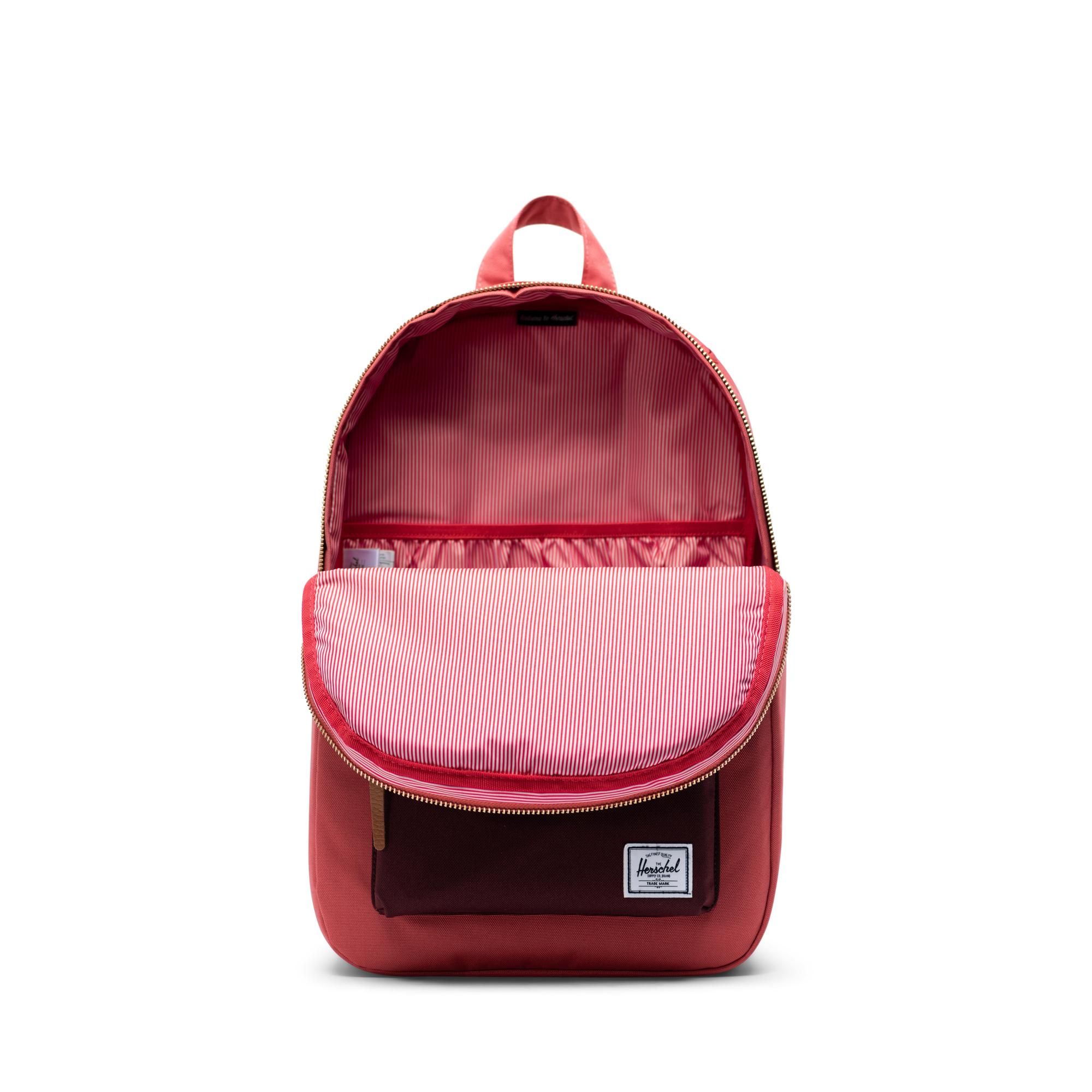 Herschel Settlement | Mid-Volume - Mineral Red/Plum