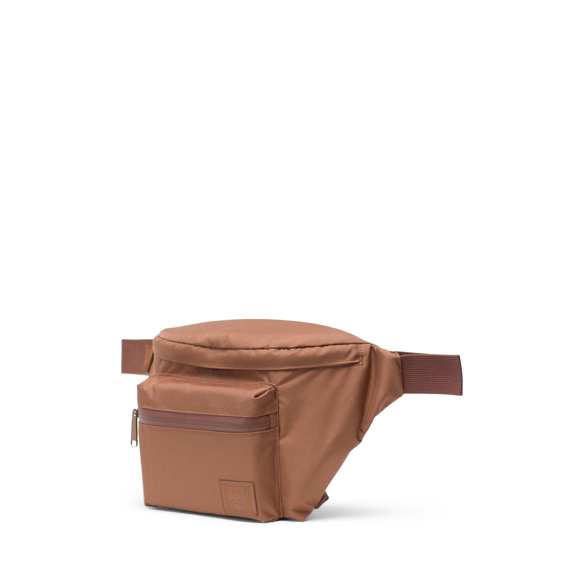 Herschel Seventeen Light Hip Pack - Saddle Brown
